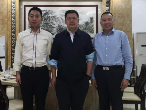 中紀(jì)委國(guó)際合作局郭松江局長(zhǎng)、人民日?qǐng)?bào)社馬海濤副總編親臨大道視察指導(dǎo)